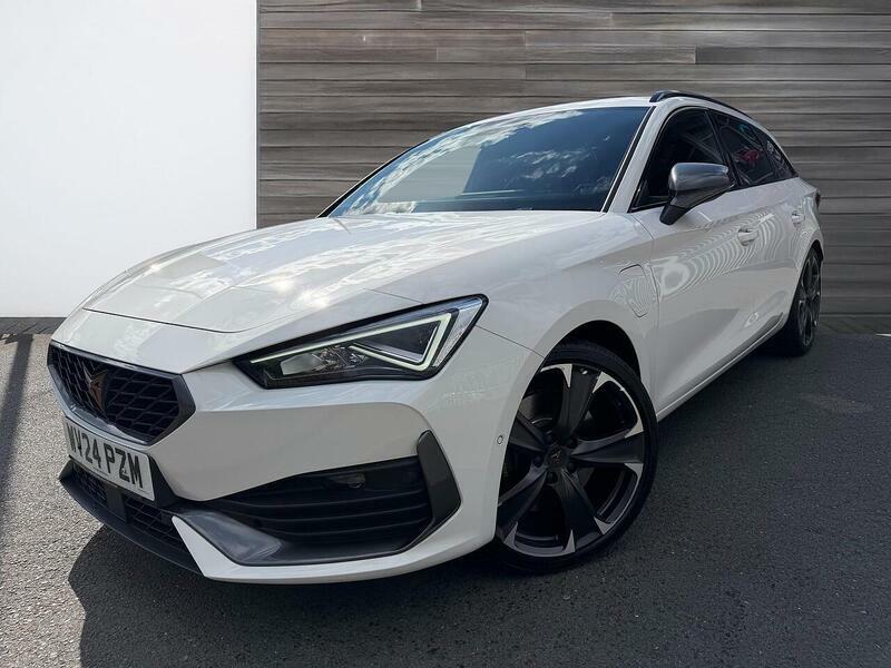 Cupra Leon 1.4 Ehybrid 12.8Kwh Vz2 Estate Plug-in WV24PZM White #3