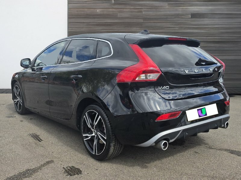 Volvo V40 2.0 T2 R-design DG69UEB Black #4
