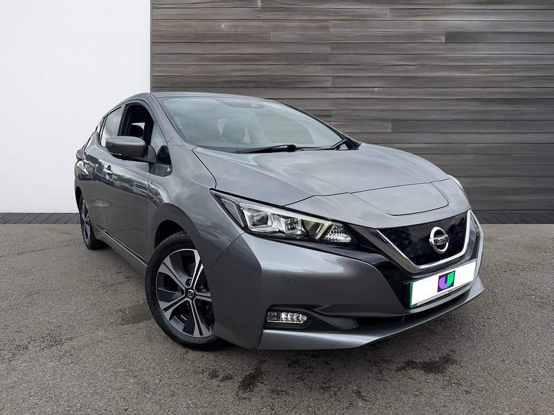 Nissan Leaf 40Kwh Tekna Hatchback 150 Ps H Grey