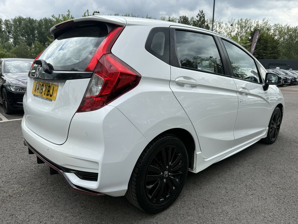 Honda Jazz 1.5 I-vtec Sport Ulez AY18VBJ White #5