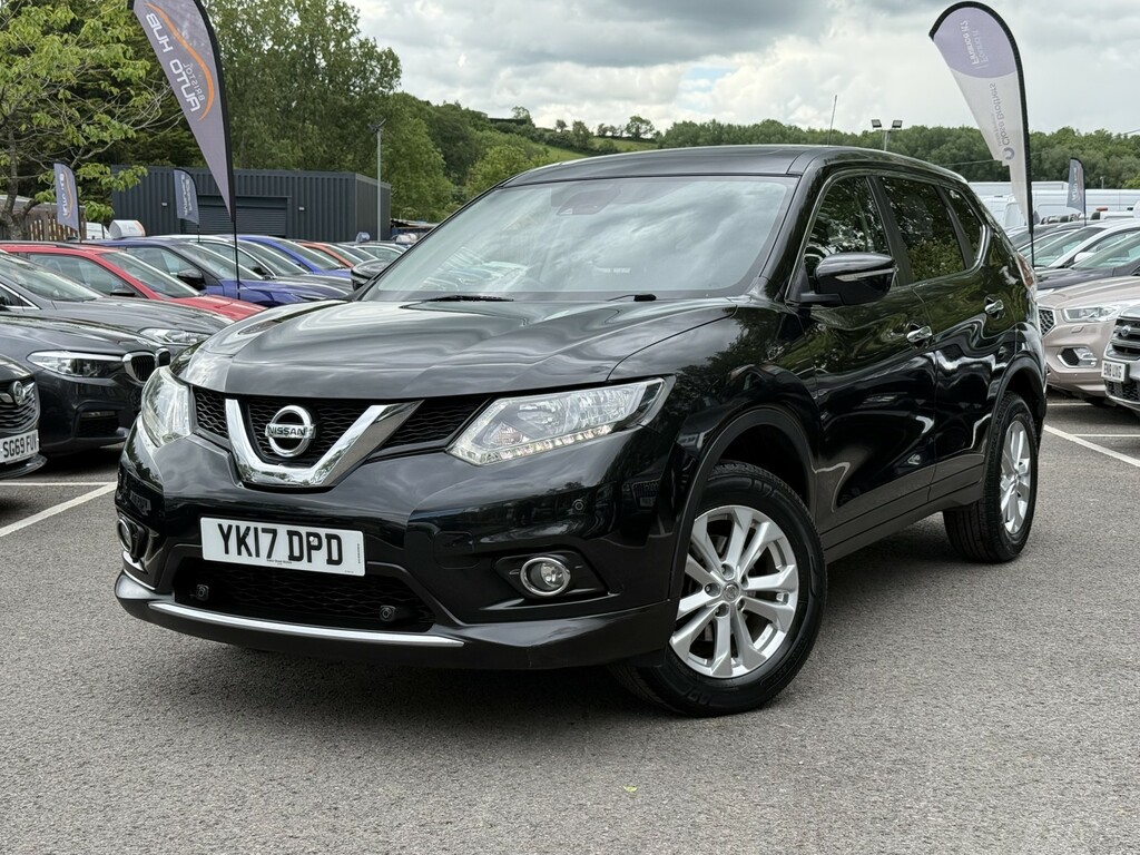Nissan X-Trail 1.6 Dci Acenta Ulez YK17DPD Black #2