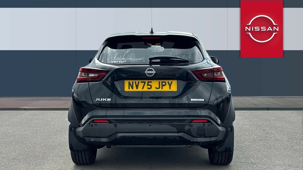 Nissan Juke Tekna Black #6