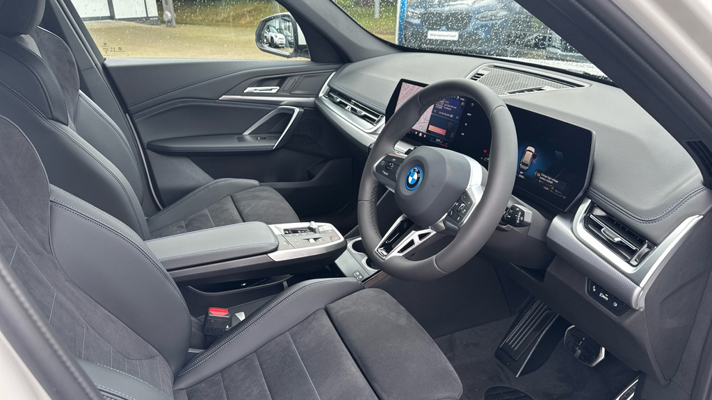 BMW X1 M Sport NA75TBO White #6