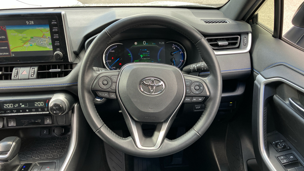 Toyota Rav 4 Dynamic White #5