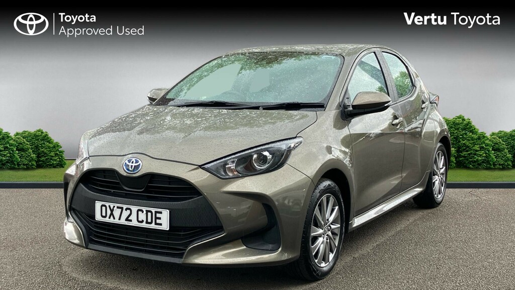 Toyota Yaris Icon Brown #3
