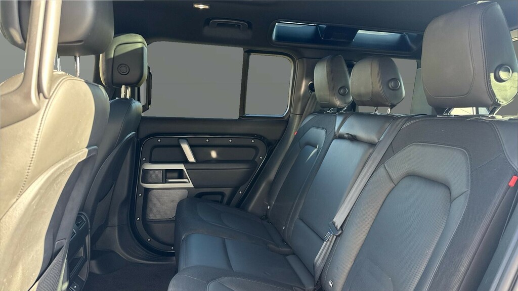 Land Rover Defender 110 X-dynamic Hse PO23ZDM Black #4