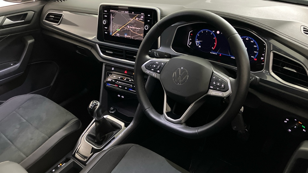 Volkswagen T-Roc Style White #6