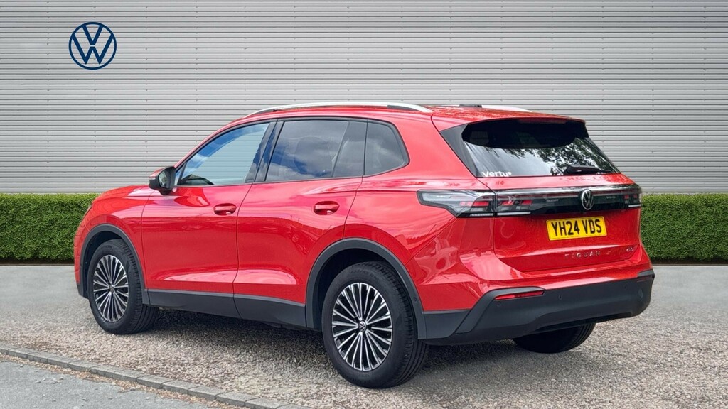 Volkswagen Tiguan Match YH24VDS Red #3
