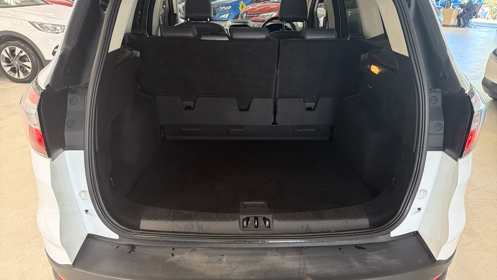 Ford Kuga Titanium FY17VNA White #4