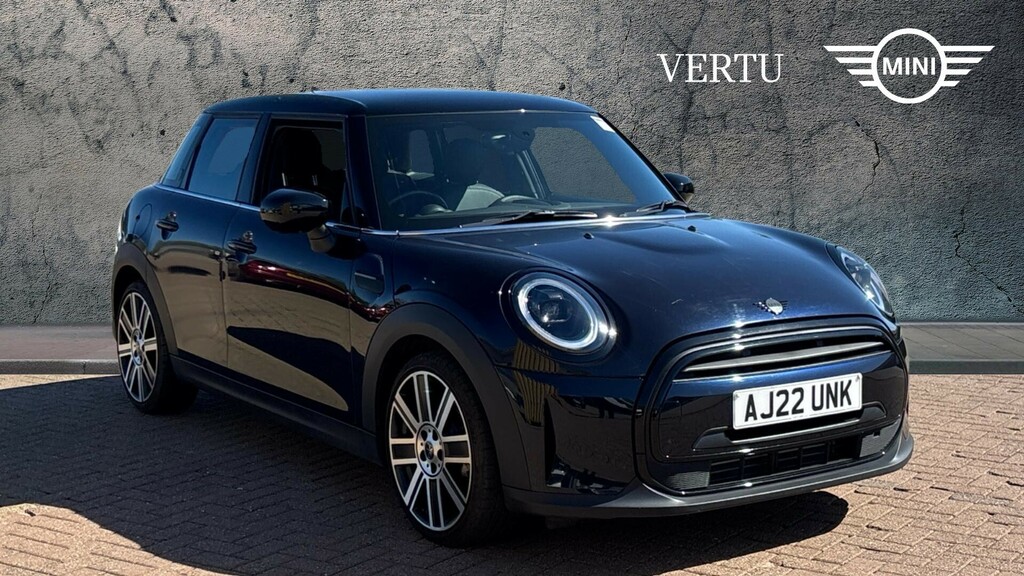 Mini Hatch Cooper Exclusive Black