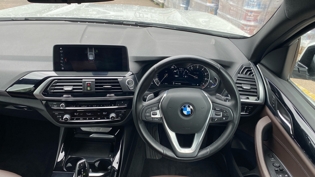 BMW X3 Xline YL18MTK White #5