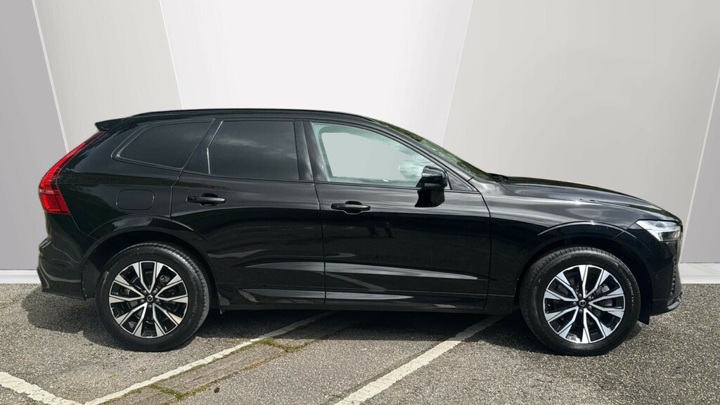 Volvo XC60 Plus Black #3