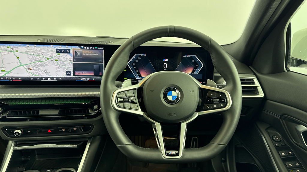 BMW 3 Series M Sport NG75CKK White #5