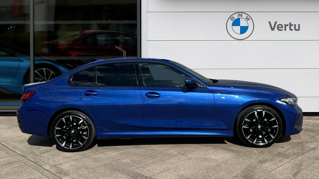BMW 3 Series M Sport WG75BOJ Blue #3