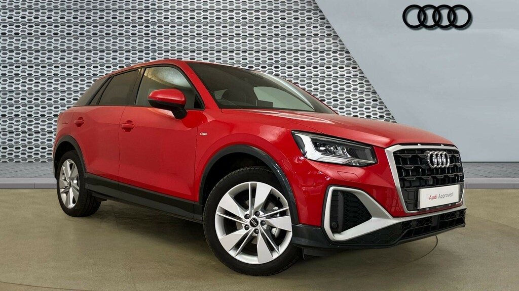 Audi Q2 S Line Red
