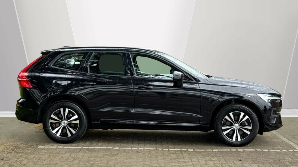 Volvo XC60 Core Black #3