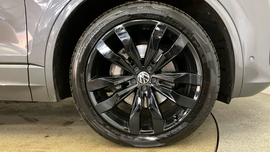 Volkswagen Touareg R-line Tech Plus AO73LFZ Grey #5