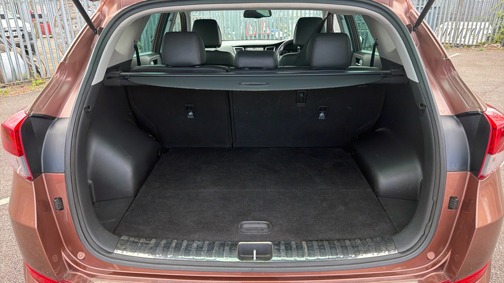 Hyundai Tucson Sport Edition NL67MMA Brown #4