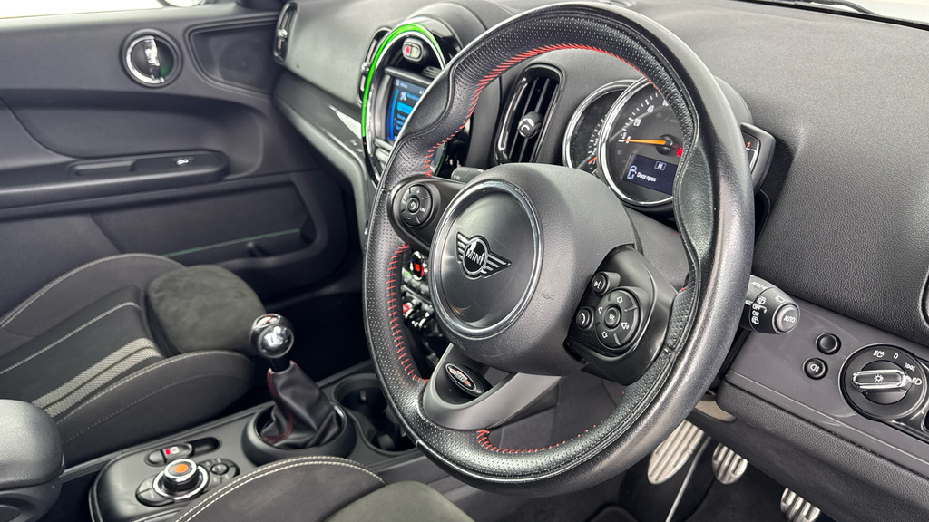 Mini Countryman Cooper Sport YJ19ZGB White #6