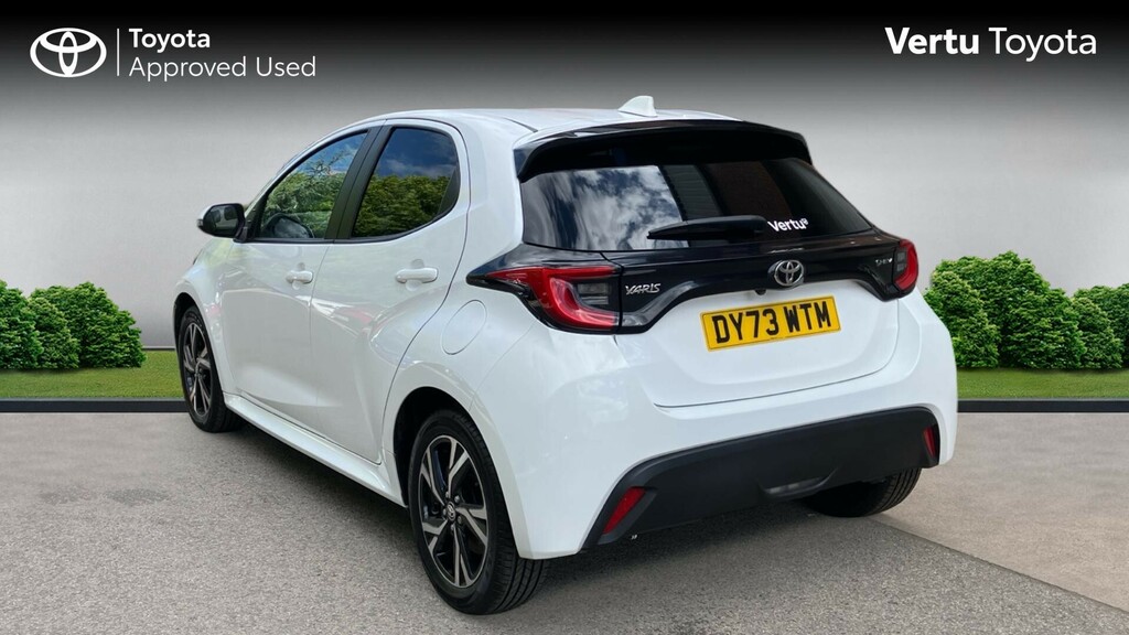 Toyota Yaris Design DY73WTM White #4
