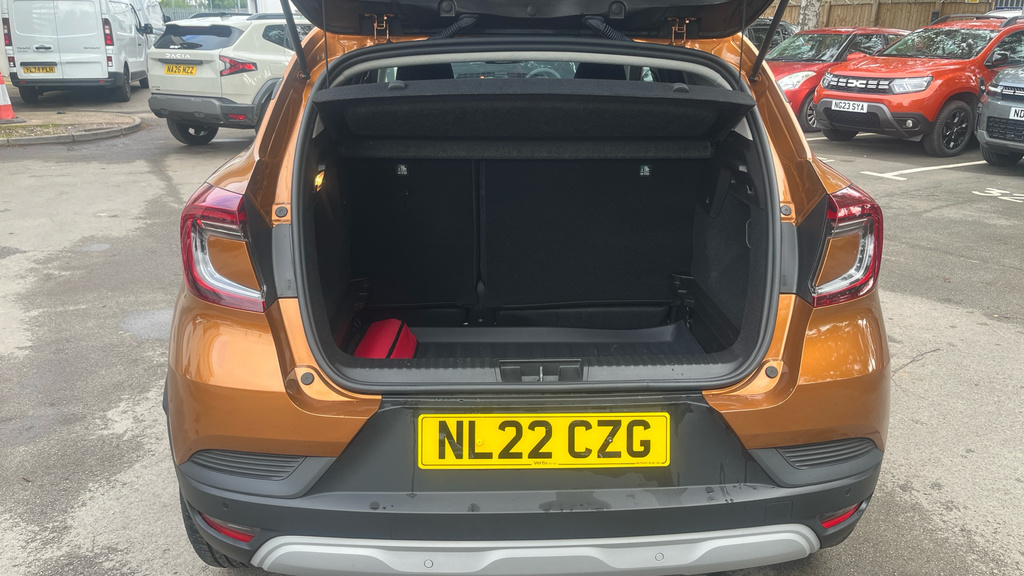 Renault Captur Iconic Edition NL22CZG Orange #4