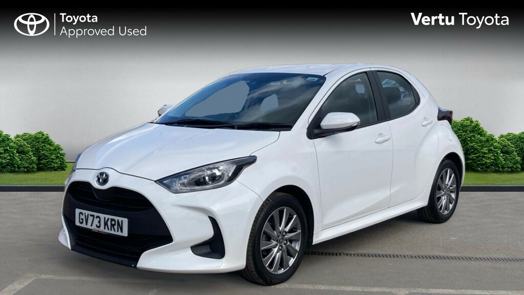 Toyota Yaris Icon GV73KRN White #3
