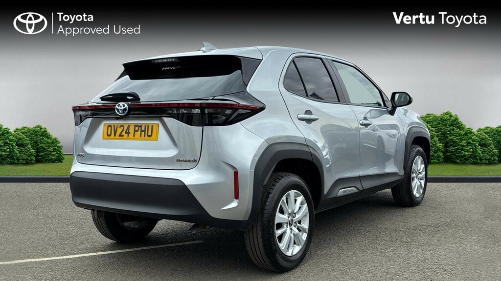 Toyota Yaris Cross Icon Silver #2