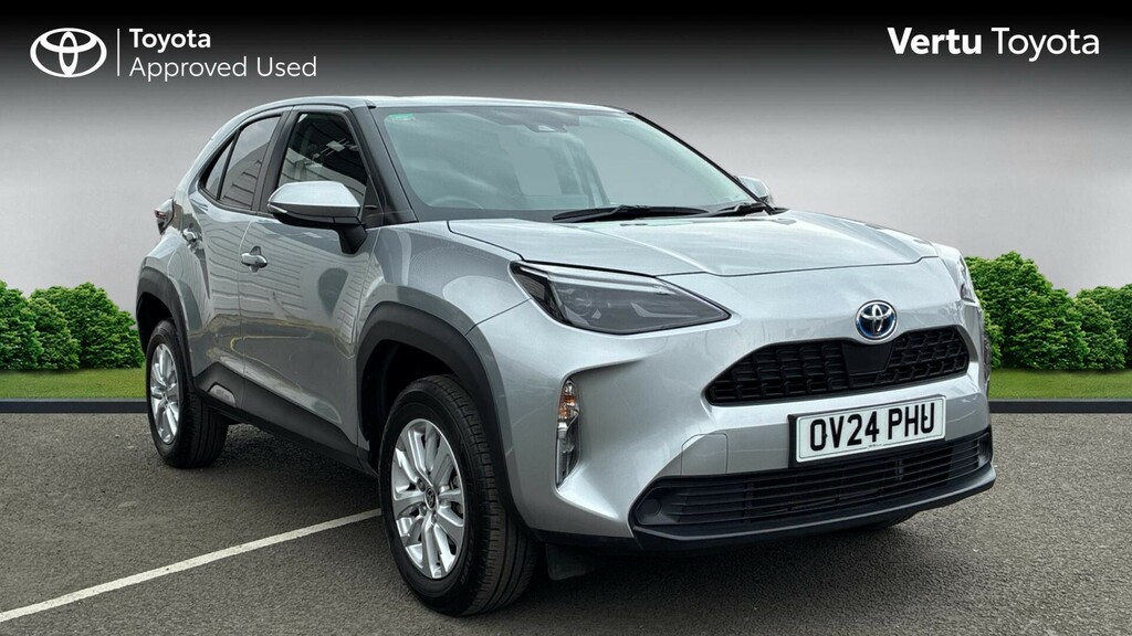 Toyota Yaris Cross Icon Silver