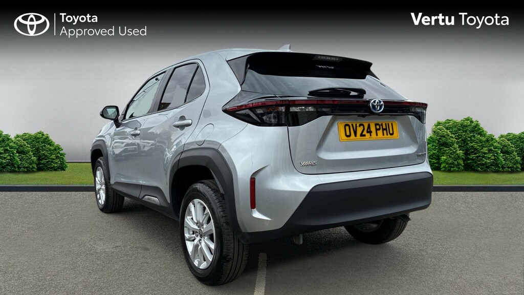 Toyota Yaris Cross Icon Silver #4
