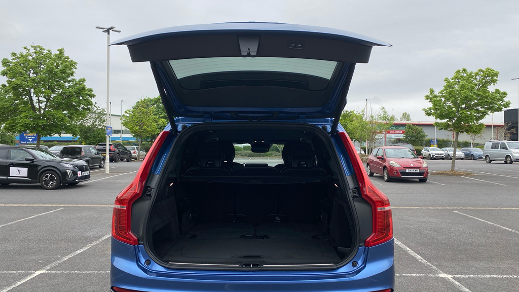 Volvo XC90 R Design Pro KW18LVC Blue #4