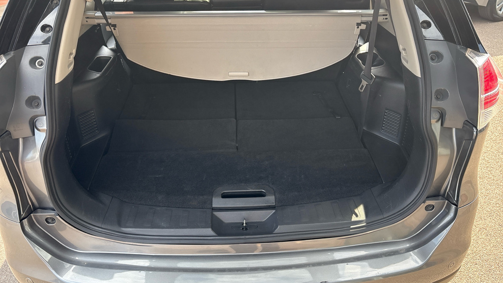 Nissan X-Trail Tekna Grey #4