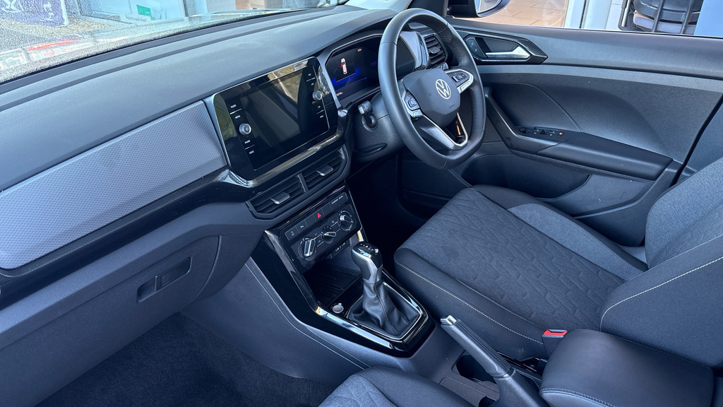 Volkswagen T-Cross Match Black #2