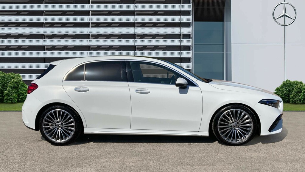 Mercedes-Benz A Class Amg Line KR24XWX White #5