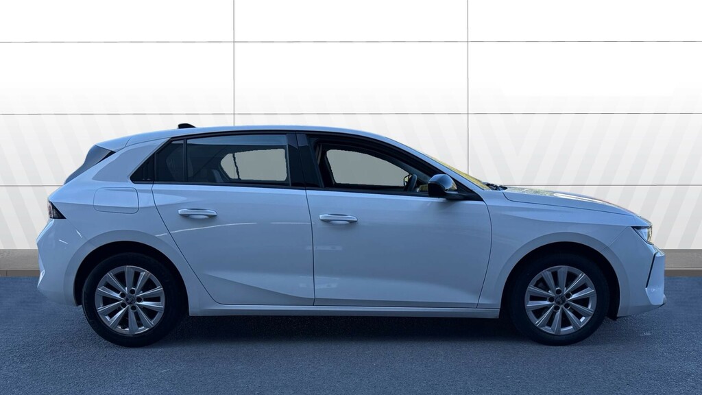 Vauxhall Astra Design NC23DDK White #5