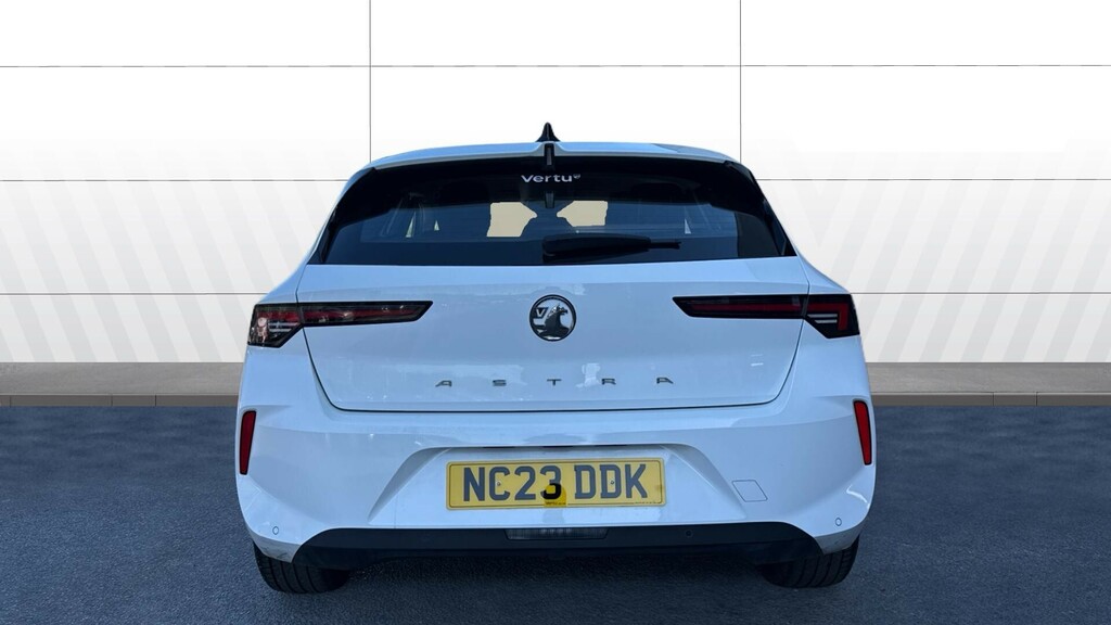 Vauxhall Astra Design NC23DDK White #6