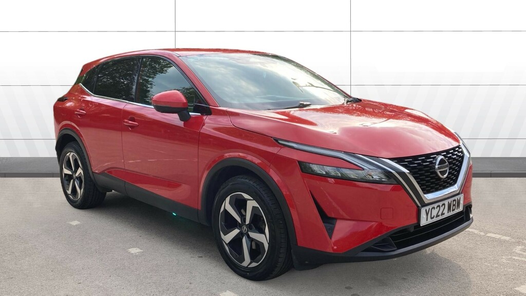 Nissan Qashqai N-connecta Red