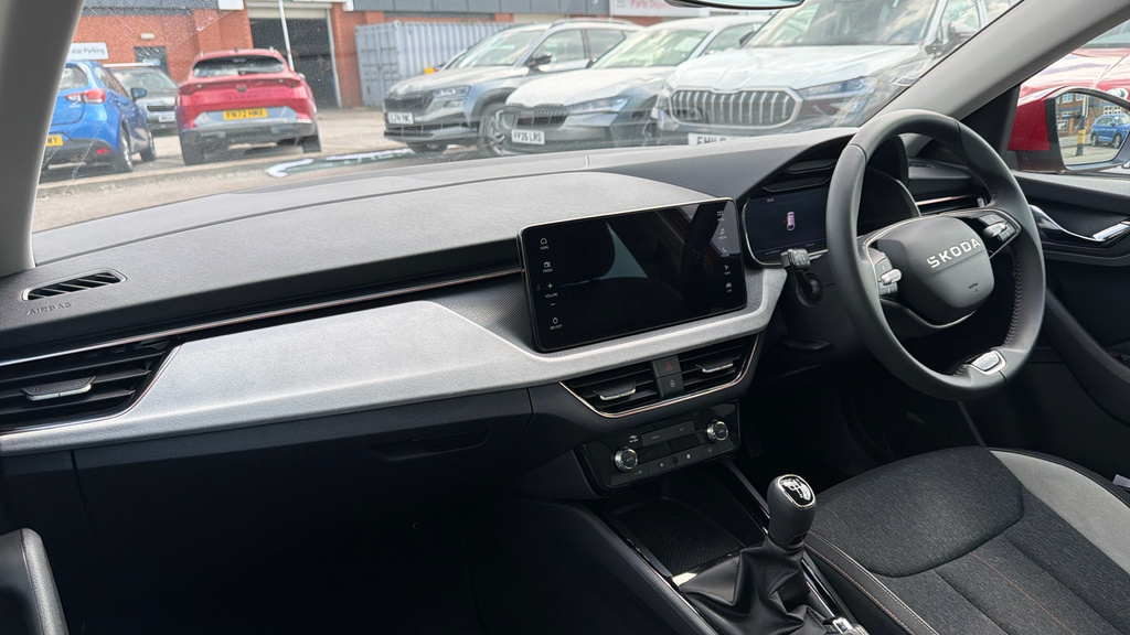 Skoda Scala Se L DG25FMK Red #2