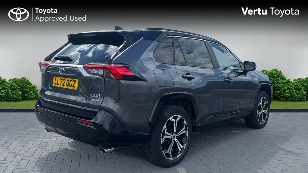 Toyota Rav 4 Dynamic Black #2