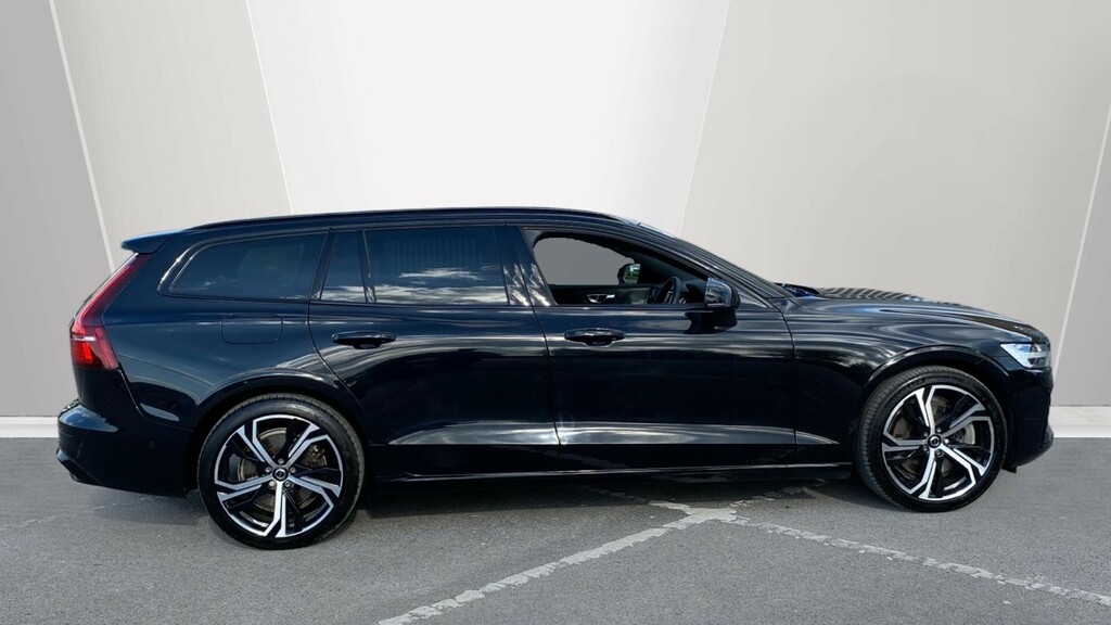Volvo V60 Ultra Black #3