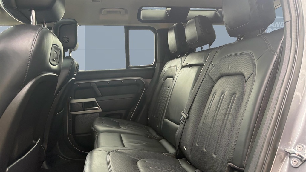 Land Rover Defender 110 Hse Grey #4