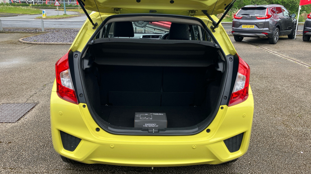 Honda Jazz Se WF66XVY Yellow #4