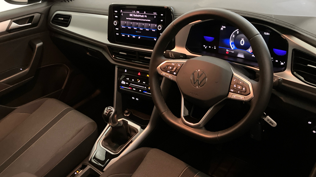 Volkswagen T-Roc Life VO23XBF Black #6