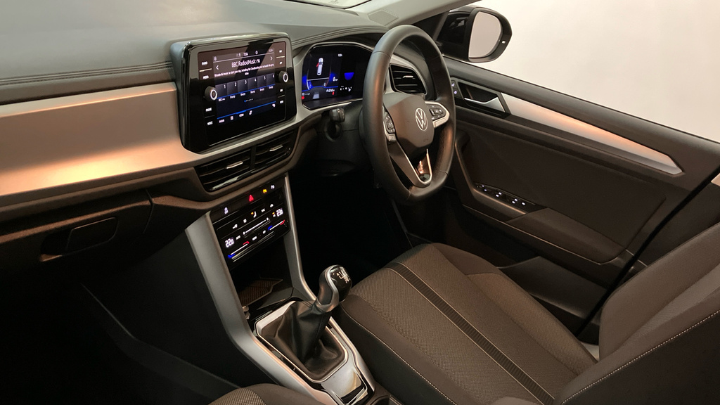 Volkswagen T-Roc Life VO23XBF Black #2