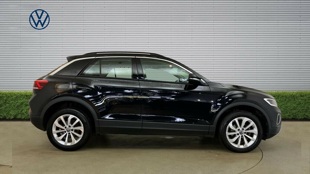 Volkswagen T-Roc Life VO23XBF Black #4
