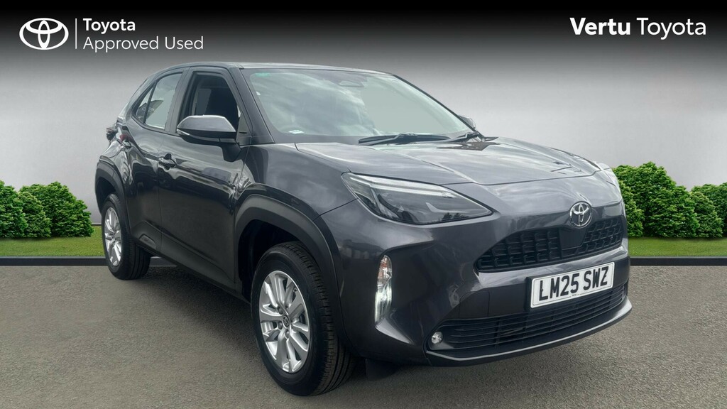 Toyota Yaris Cross Icon Grey
