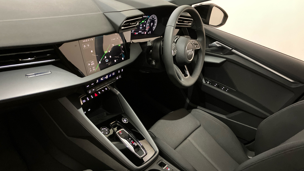 Audi A3 Sport LO75YSU Black #2