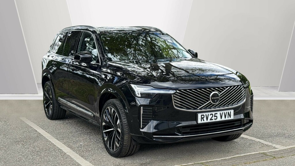 Volvo XC90 Ultra Black
