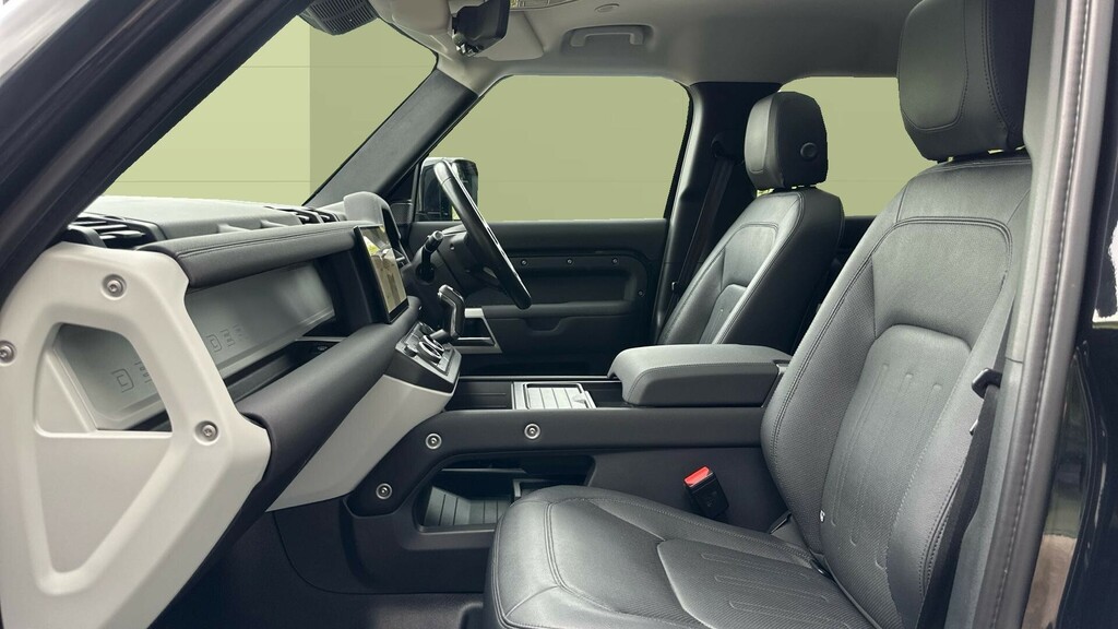 Land Rover Defender 110 Xs Edition WK71CDZ Black #3