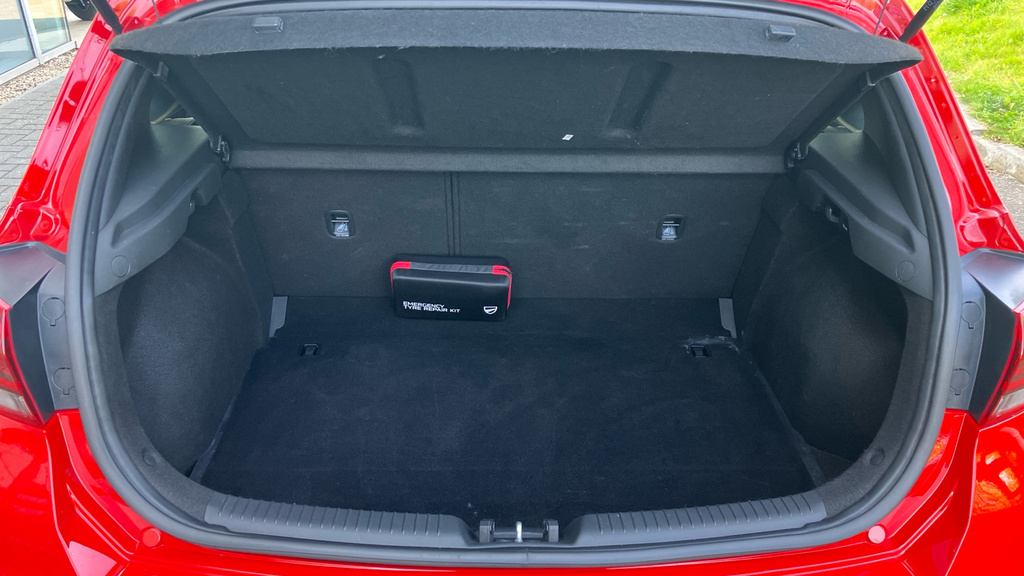 Hyundai I30 N Line Red #4