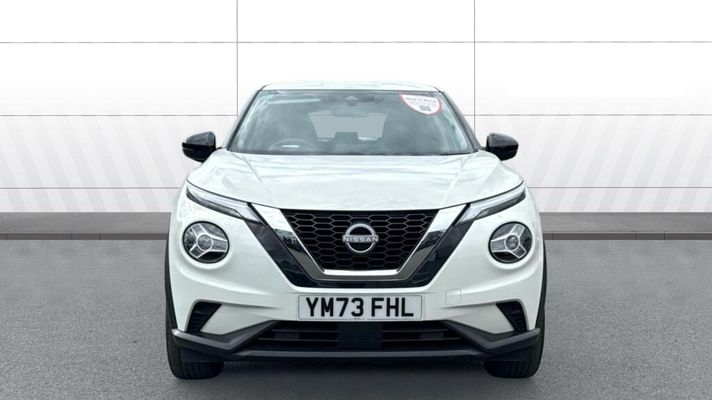 Nissan Juke Acenta White #3